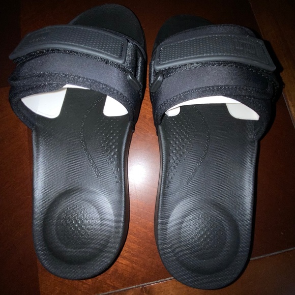 FITFLOP IQUSHION POOL SLIDES  SZ 8 / 39 BLACK - Picture 10 of 11